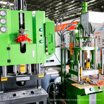 C Type Plastic Injection Molding Machine with Plug Moulds Solutions